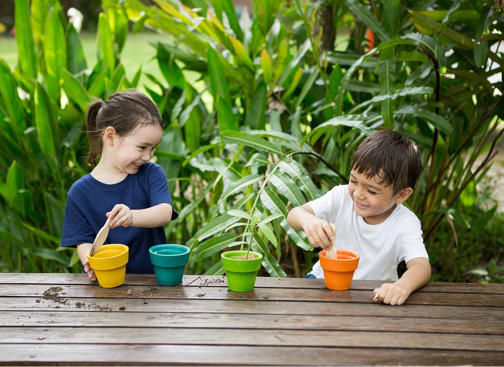 The Benefits of Gardening For Kids