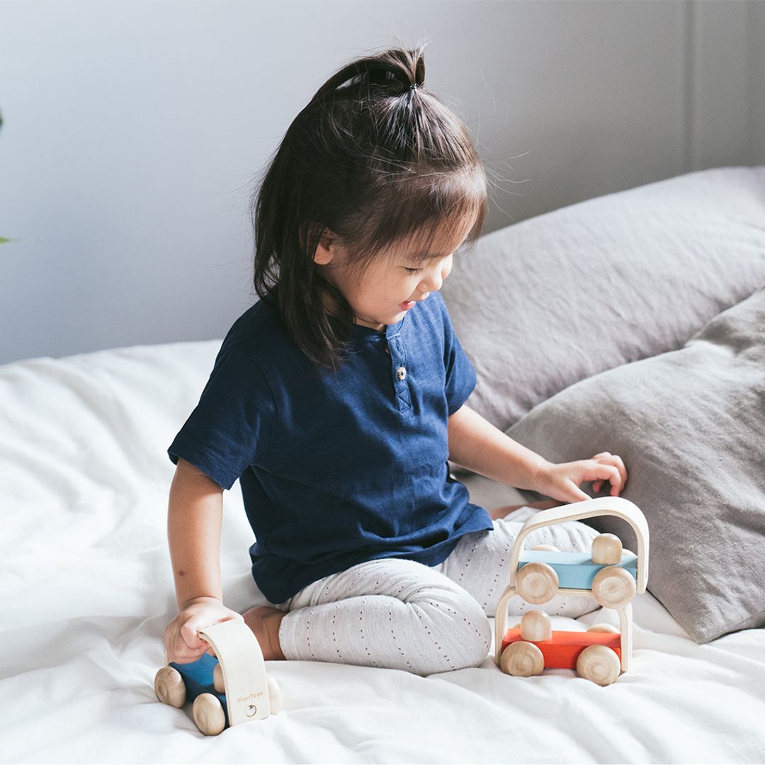 人気商品の入荷速報 入荷Now Vroom USA PlanToys – Bus その他
