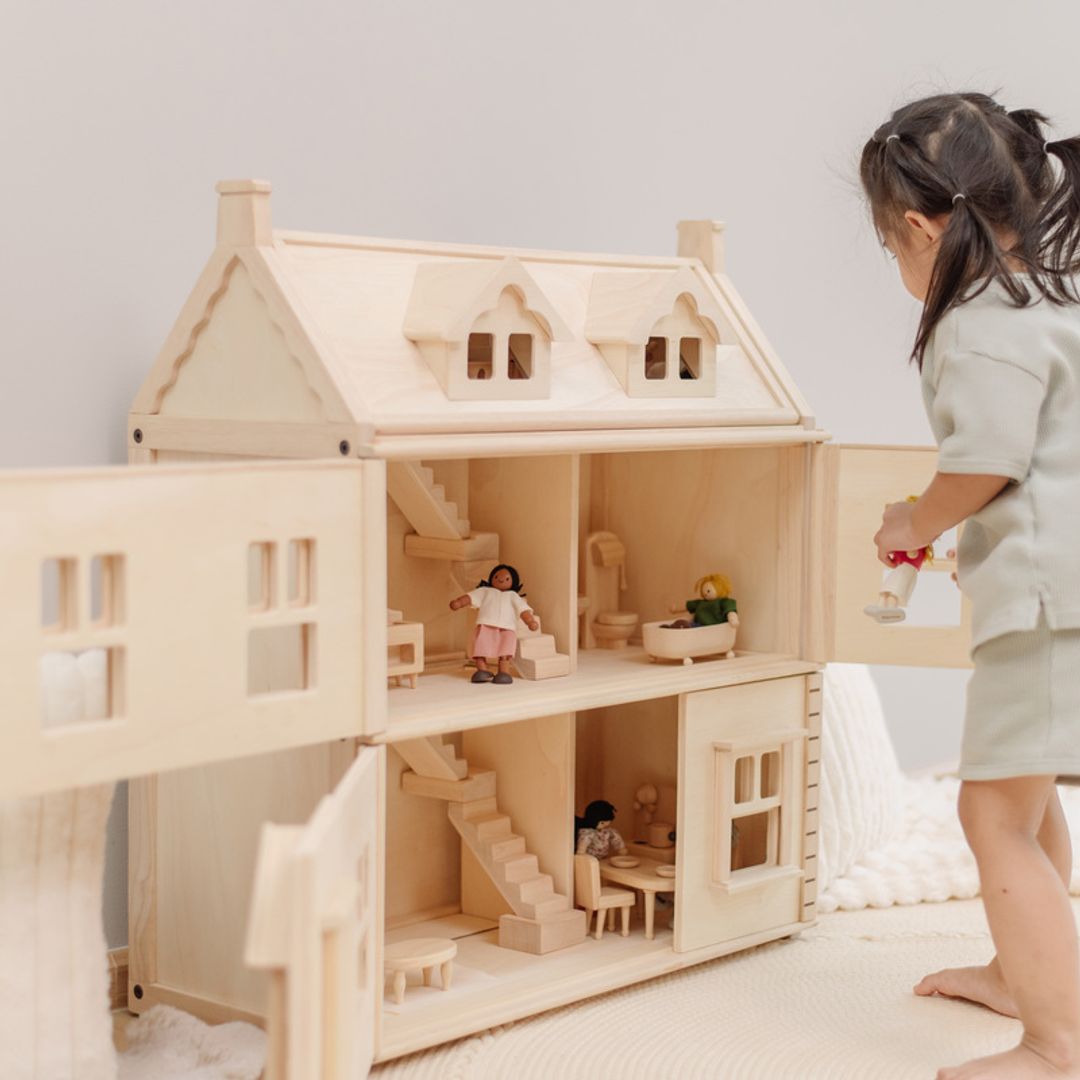 Victorian Dollhouse – PlanToys USA