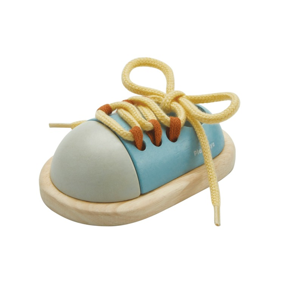 PlanToys orchard Tie Up Shoe wooden toy