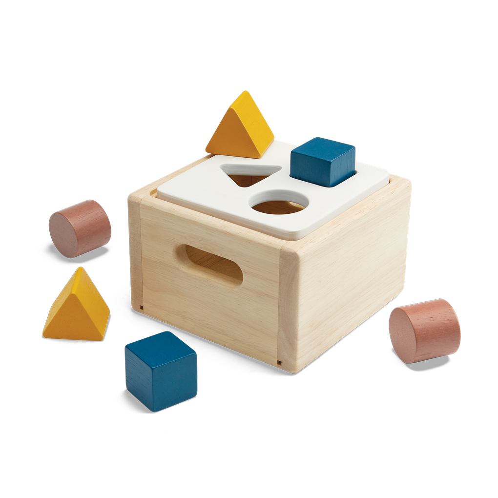 PlanToys orchard Shape & Sort It Out wooden toy
